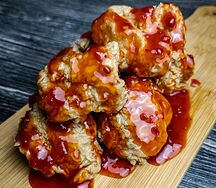 Куриные стрипсы под соусом Sweet Chili большие