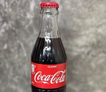 Coca-cola в стеклянной бутылке