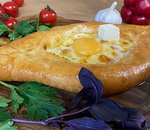 Хачапури по-аджарски