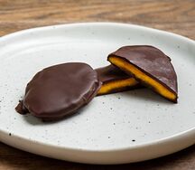 Персик в шоколаде (vegan)