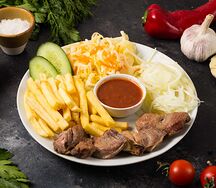 Шашлык из баранины с гарниром