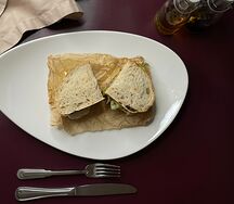 Сэндвич с пастрами