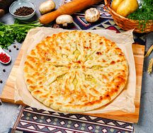 Осетинский пирог с картофелем и грибами