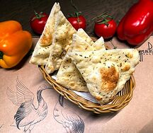 Фокачча с пряными травами