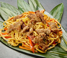 Wok пшеничная лапша с говядиной в перечном соусе
