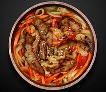 Удон со свининой в сливочном соусе