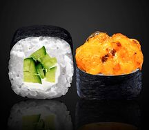 Запеченный ролл с угрем и лососем 