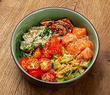 Поке с лососем