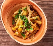 Картофель, жаренный с грибами