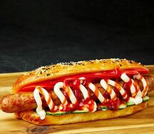 Хот-дог с бараньей колбаской