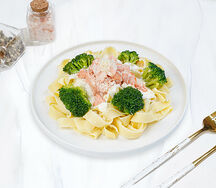 Паста с лососем