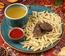 Жижиг-галнаш с сушеной колбасой