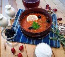 Солянка мясная сборная