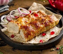 Люля-кебаб из курицы с сыром