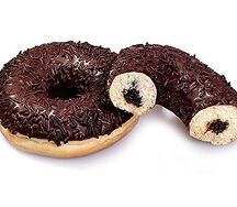 Донат с шоколадной начинкой