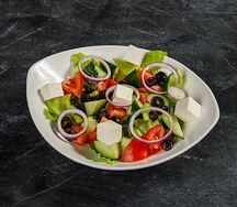 Салат греческий