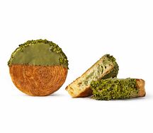 Слойка бризоль с фисташкой