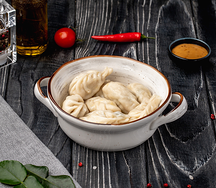 Пельмени с курицей и сыром