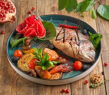 Дорадо с овощами