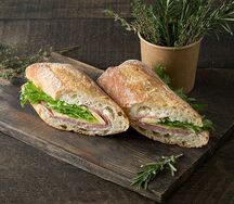 Сэндвич с ветчиной и сыром