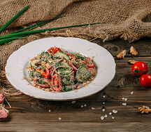 Грузинский салат с орехами