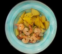 Комбо Креветки с овощами и жареным картофелем