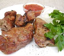 Шашлык из cвинoй шеи