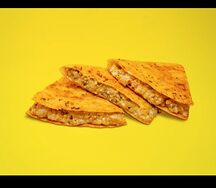 Кесадилья со стрипсами