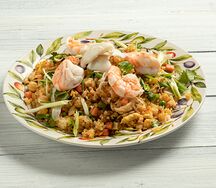 Жареный рис с морепродуктами Cơm rang hải sản
