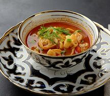 Суп с домашними пельмешками
