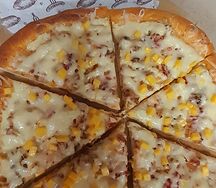 Пицца Цезарь кусок