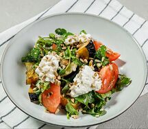 Салат с хрустящими баклажанами