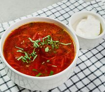 Борщ со сметаной