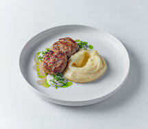 Домашние котлеты из говядины с картофельным пюре