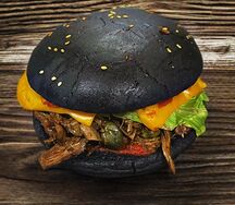 Бургер с запеченной говядиной