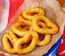 Луковые кольца в панировке