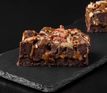 Брауни Рок-Слайд с орехами