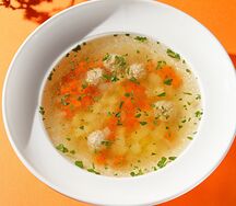 Куриный супчик с фрикадельками
