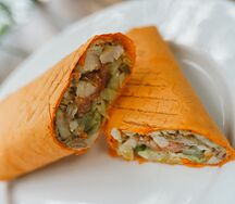 Шаурма с кебабом из курицы