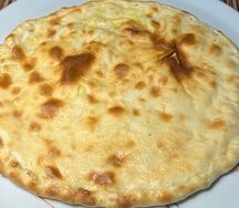 Пирог с картофелем и сыром сулугуни