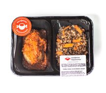 Голубцы ленивые, гречка отварная с овощами 