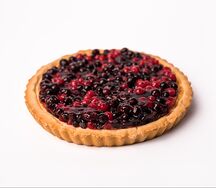 Торт Сметанный с ягодами