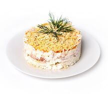 Салат Мимоза с горбушей