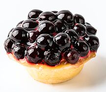 Корзиночки с черной смородиной