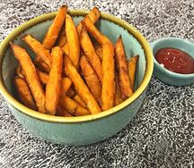 Батат фри с кетчупом