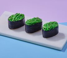 Суши-сет с чукой