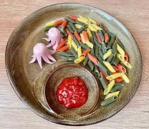 Сосиска с макарошками