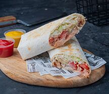 Шаверма Big чикен флай grill в тортилье