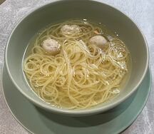 Куриный суп с фрикадельками