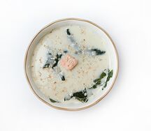 Сливочный суп с лососем